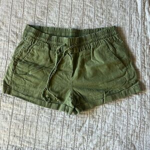 Green linen shorts